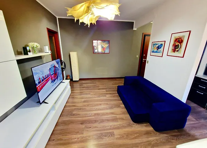 Cosy Flat In - 60 Seconds Walk From Bernina Express Train Station Lägenhet Tirano